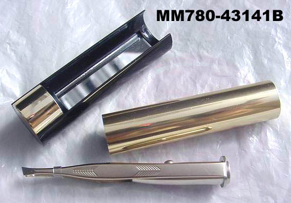 EYEBROW TWEEZER with LIGHT style 3