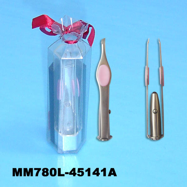 EYEBROW TWEEZER with LIGHT style 8