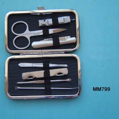 7PCS MANICURE SET STAINLESS STEEL