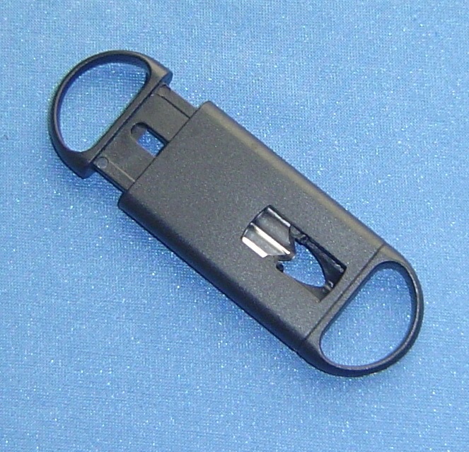 CIGAR CUTTER