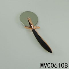 SS PIZZA CUTTER with ROSE GOLDEN COATED TC