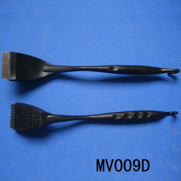 19in BBQ BRUSH PLASTIC Handle HANG TAG with PLOYBAG