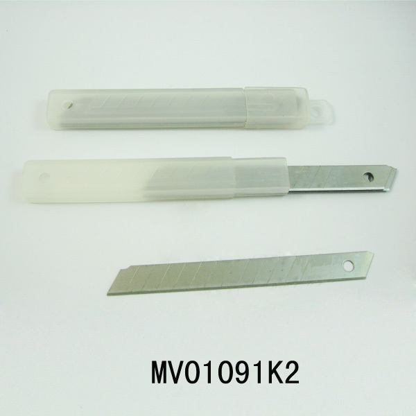 5PCS BLADE in PLASTIC BOXCUTTER KNIFE