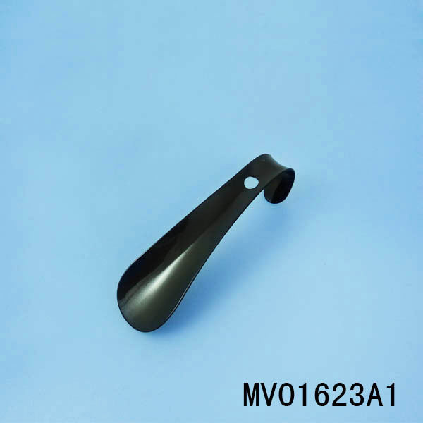 6in PAINT COATING SHOE HORN IN POLY BAG