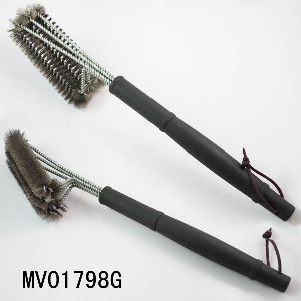 18in BBQ BRUSH with PLASTIC LONG Handle TAG