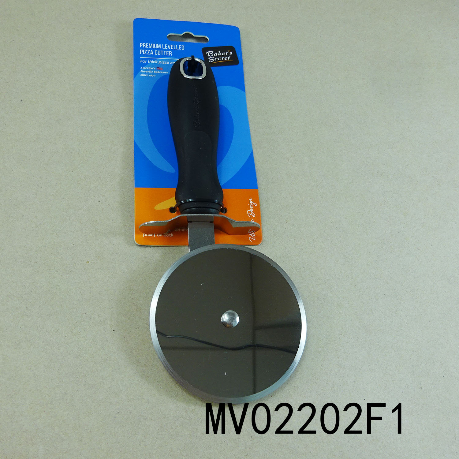 9CM PIZZA CUTTER TC