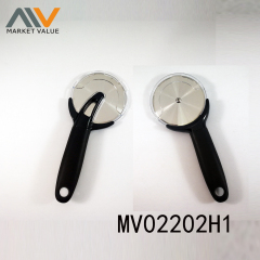 PIZZA CUTTER PLASTIC and TPR Handle with COVER TC