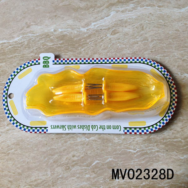 2PCS CORN HOLDERS and 4 CORN TRAYS SETS.B C