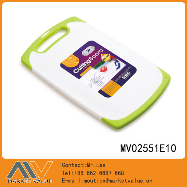 PLASTIC CUTTING BOARDPP with TPR SP