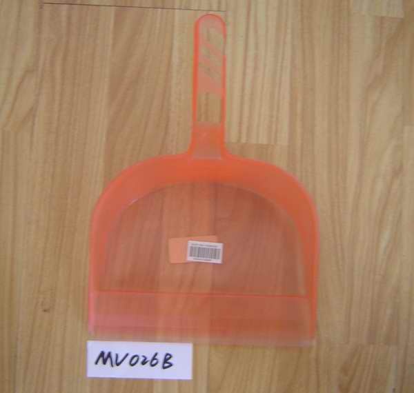 PLASTIC SHOVEL