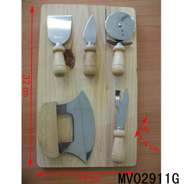 5 PCS CHEESE SETTHICKNESS 1.2MM with PINE WOODCUTTING BOARD