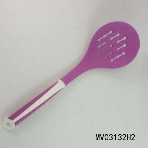 SILICONE KITCHEN TOOL STRAINER with TPR Handle