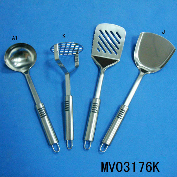 SS POTATO PRESS with CANNULATION Handle