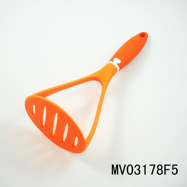 RUBBER Handle NYLON KITCHEN TOOLS POTATO PRESS TC style 4