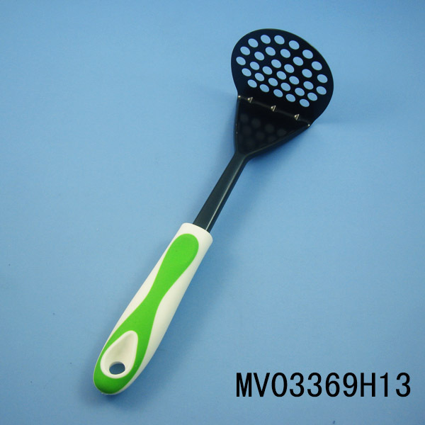 SS RUBBER and PLASTIC Handle NON STICK POTATO PRESS TC style 4