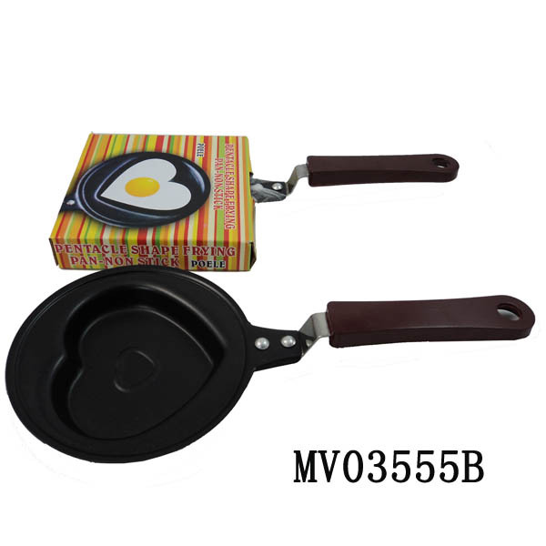 HEART SHAPED OMELETTE PAN in CB