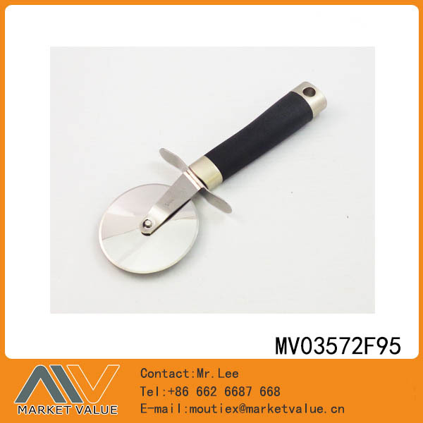PIZZA CUTTER with SOFT with DIE-CASTING Handle TC