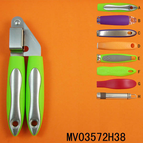 PLASTIC Handle GARLIC PRESS TC style 2