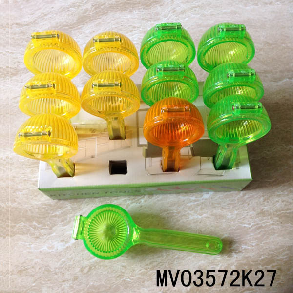 12PCS PLASTIC LEMON PRESS with CB
