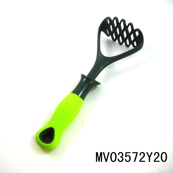 RUBBER Handle NYLON KITCHEN TOOLS POTATO PRESS TC style 6