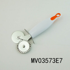 TWO HEADCHESSES PIZZA CUTTER with PLASTIC Handle TC