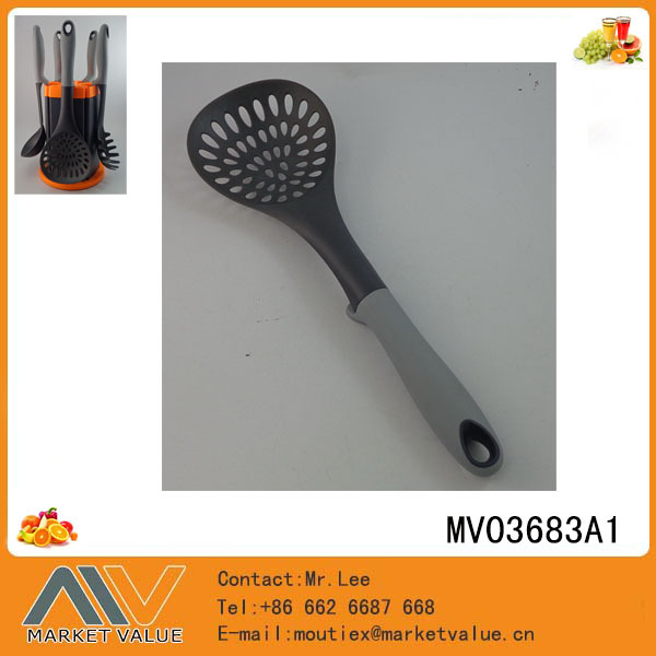 NYLON KITCHEN TOOLS with TPR Handle STRAINER