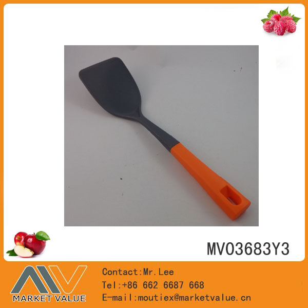 NYLON KITCHEN TOOLS SOLID TURNER with PP Handle TC