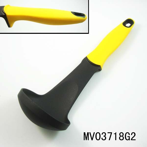 RUBBER Handle NYLON KITCHEN TOOLS SOUP LADLE TC