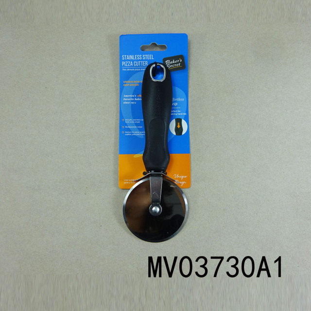 7CM PIZZA CUTTER with TPR Handle TC