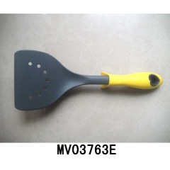 PIZZA LEAKAGE SHOVEL KITCHEN TOOLS with RUBBER Handle PLASTIC
