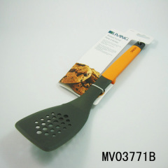 NYLON KITCHEN SLOTTED TURNER TC