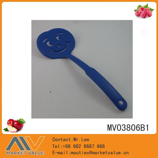 FULL NYLON KITCHEN TOOL EGG TURNER TC