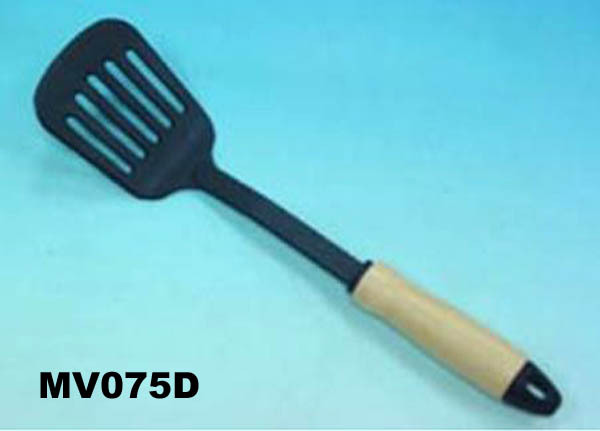 NYLON SLOTTED TURNER WOODEN Handle HANG TAG