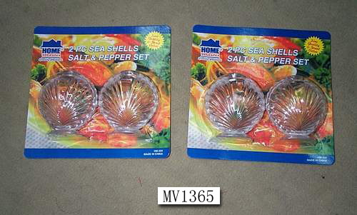 2PCS SEA SHELL SALT and PEPPER BOTTLE