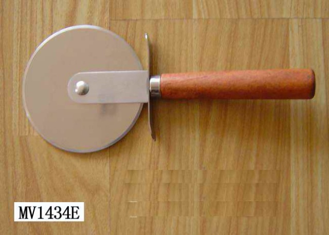 PIZZA CUTTER wooden Handle style 2