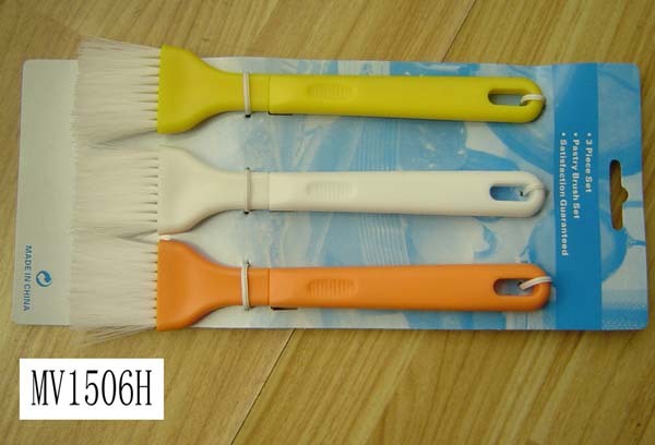 3PCS PLASTIC BRUSH