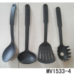4PCS NYLON KITCHEN TOOLS IN NYLON NET BAG HANG TAG CARD