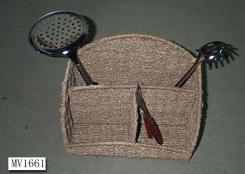 CUTLERY HOLDER