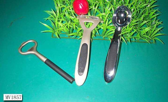 ZINC - ALLOY BOTTLE OPENER
