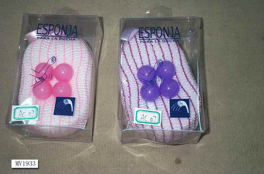 SHOWER SCOURER in PVC BOX