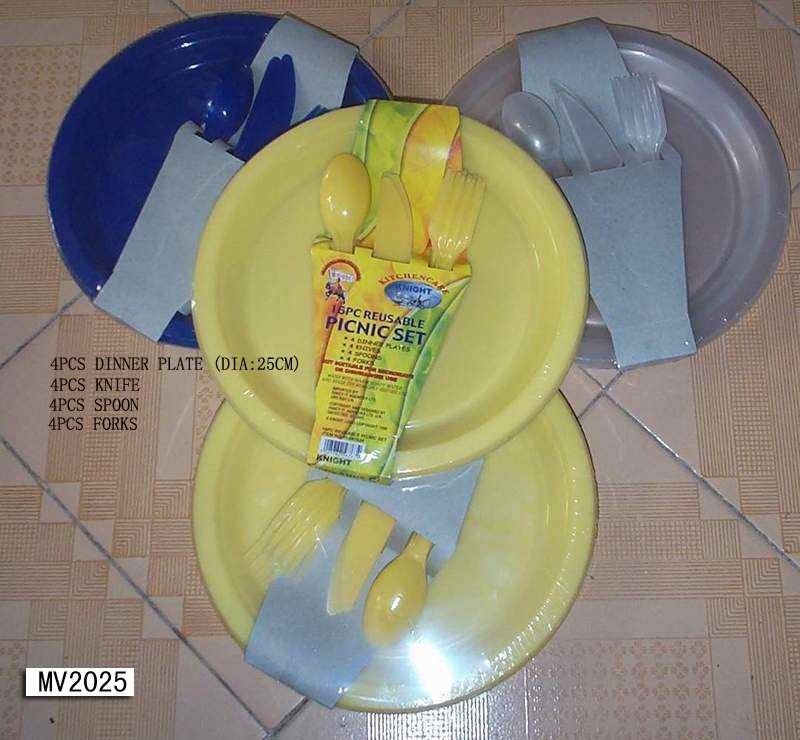 16PCS DISH and CUTLERY SET