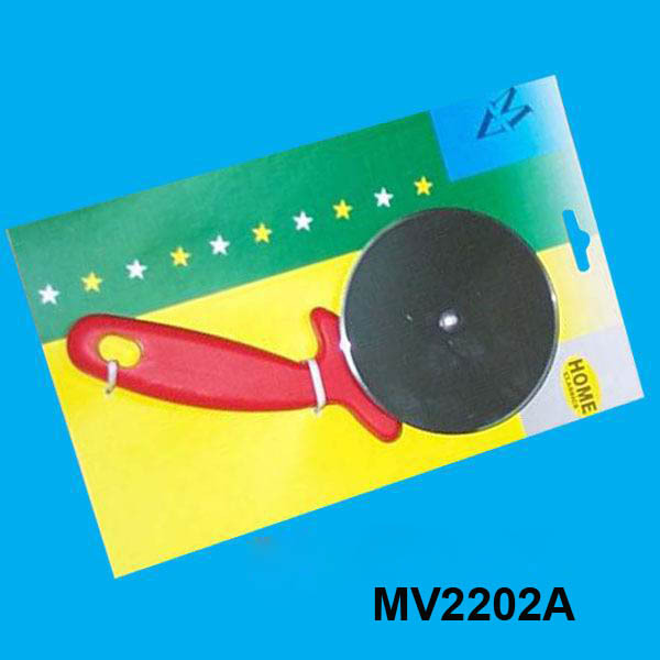 SS PIZZA CUTTER PLASTIC Handle TC