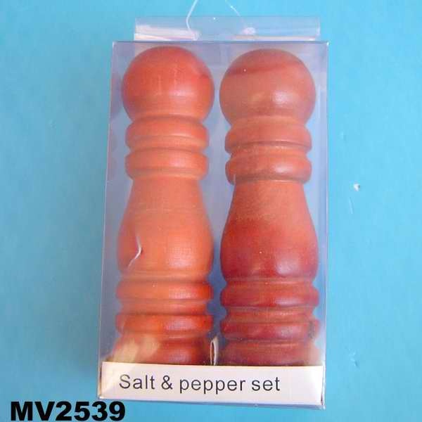2 PCS SALT and PEPPER