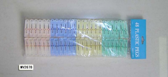 48 PLASTIC CLOTHES PEG