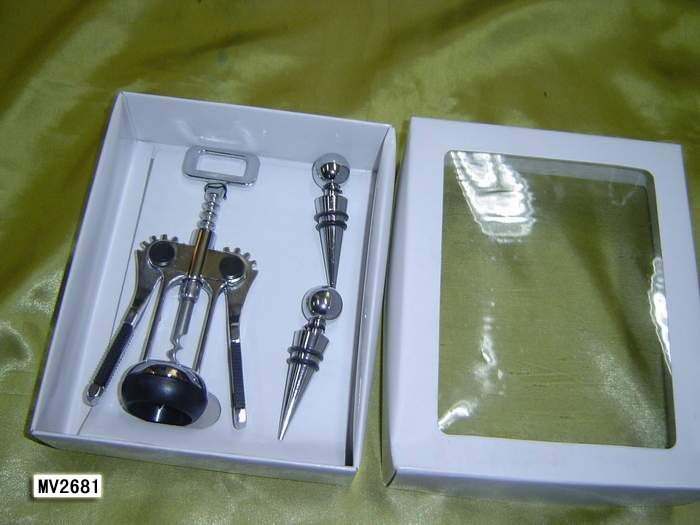 WINE BOTTLE OPENER with 2PCS BOTTLE PLUG