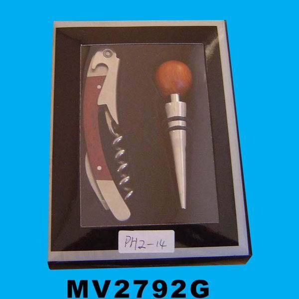 WINE SET 2PCS SET in BOX