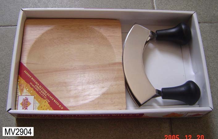 VEGETABLE KNIFE with CUTTING BOARD