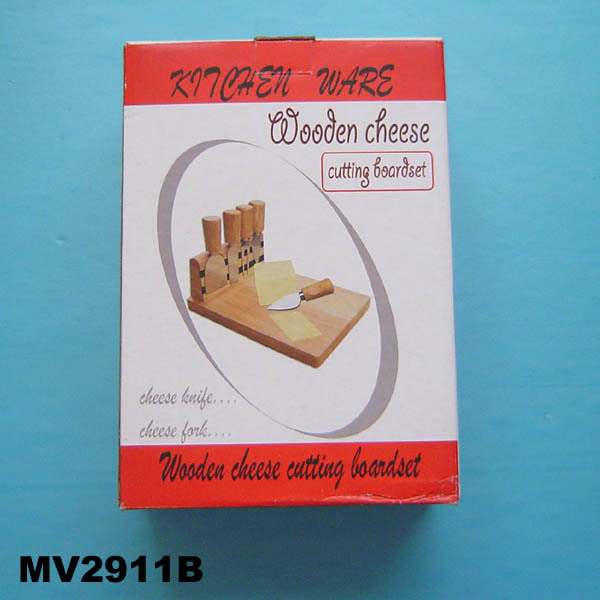 WOODEN CHEESE CUTTING BOARD SET WIRH 4 KNIVES