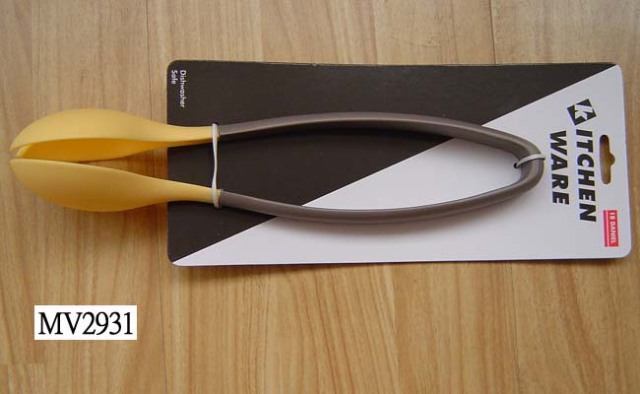 PLASTIC SALAD TONGS TC