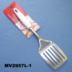 SS SLOTED TURNER PLASTIC Handle TC